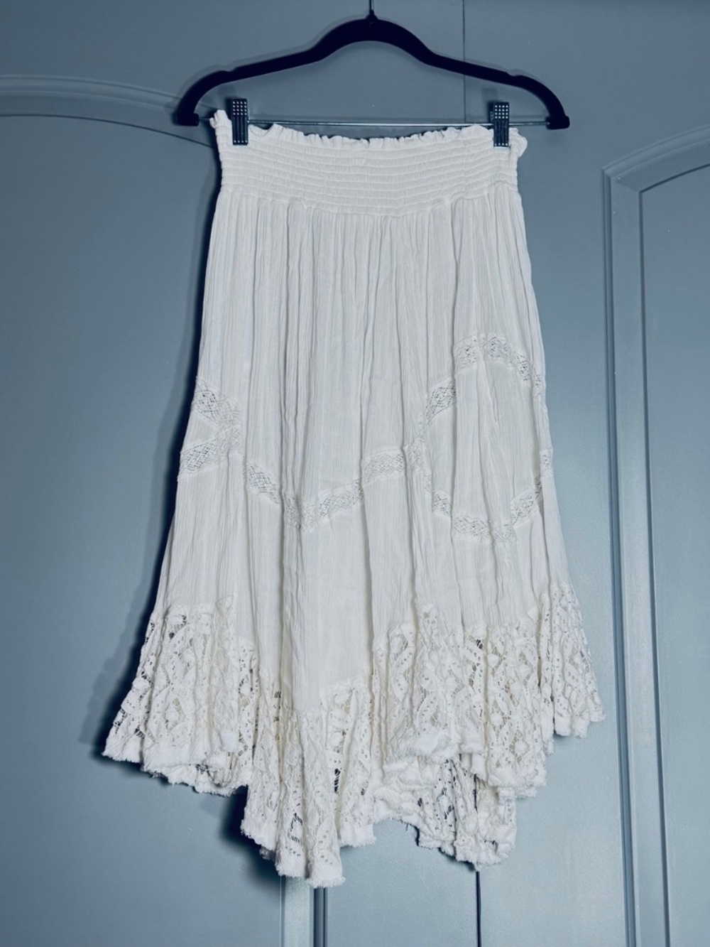 FREE-EST by Free people White Lace Trimmed Skirt Sz S